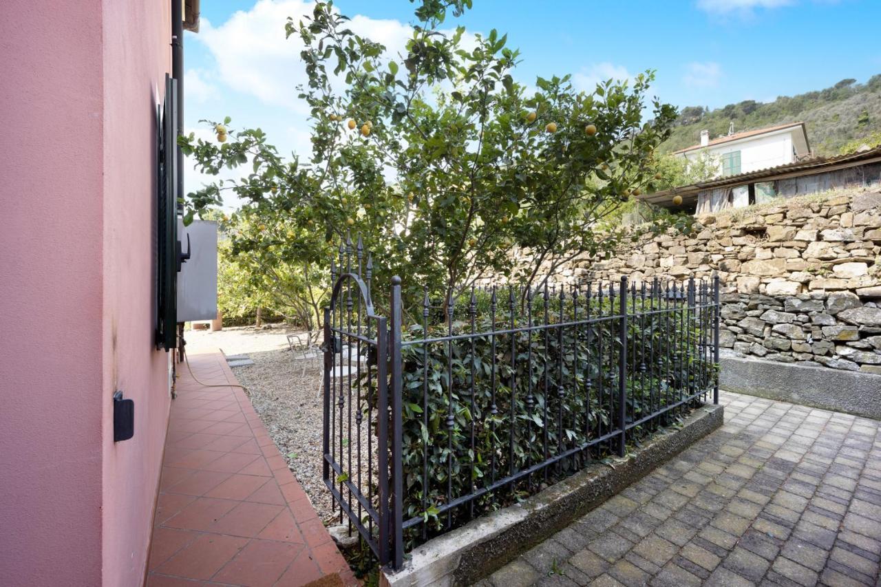 Maison Laura Diano Borello Экстерьер фото